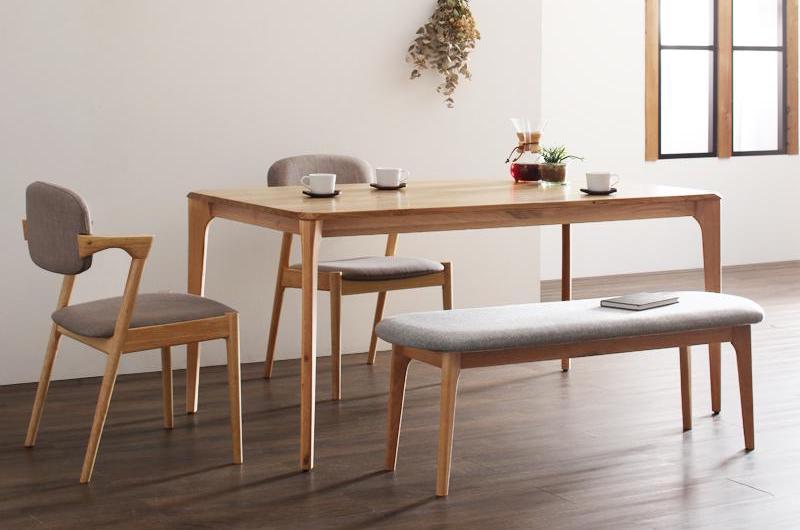 無垢のテーブルなのに低価格 優しいデザインのダイニングテーブルセット 4点セット(テーブル+チェア2脚+ベンチ1脚) | 一人暮らしのインテリア通販  mottie（モッティ）